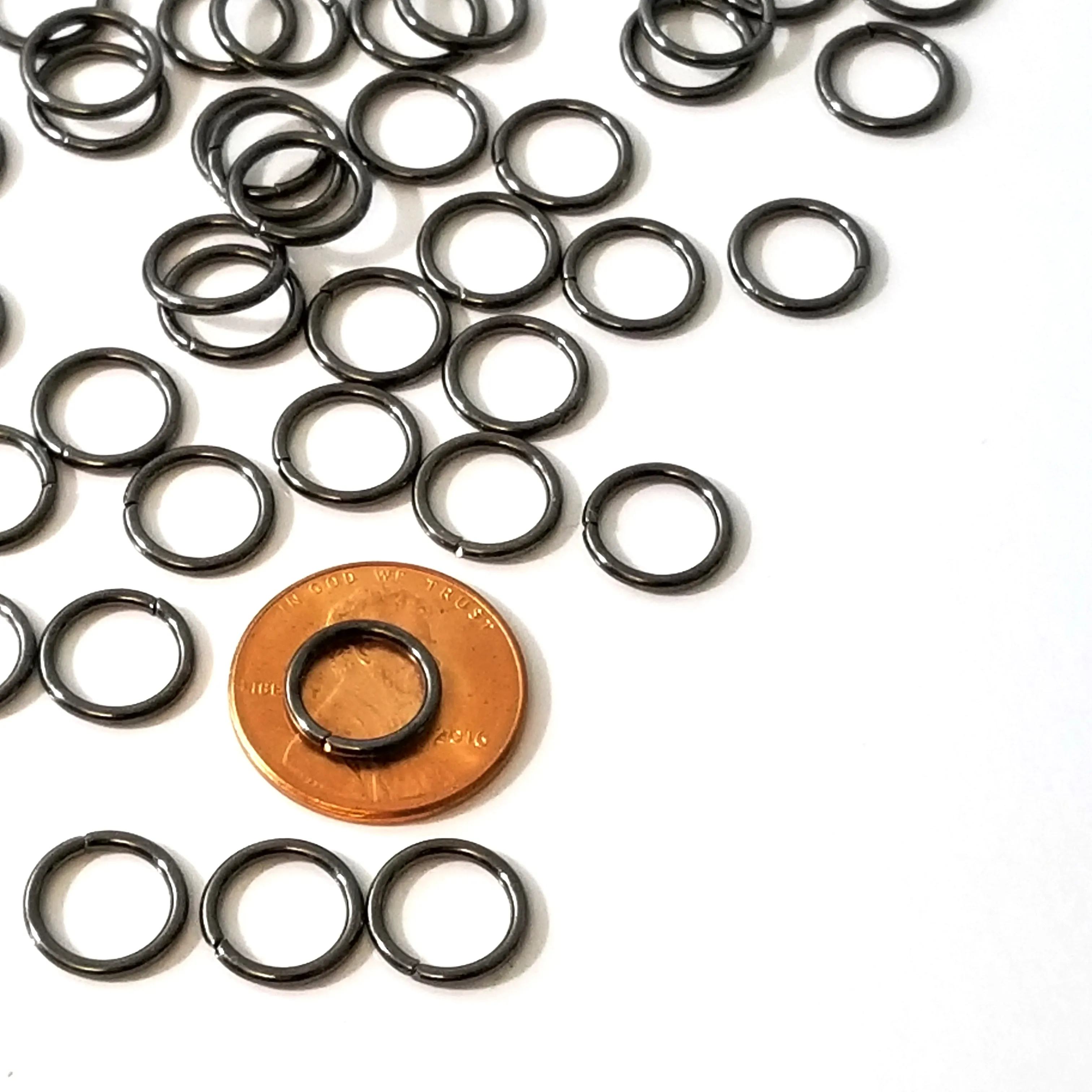 10mm Hematite / Black Stainless Jump Rings, 10x1.2mm, 7.6mm Inside Diameter, Closed Unsoldered, Lot Size 50 Pieces