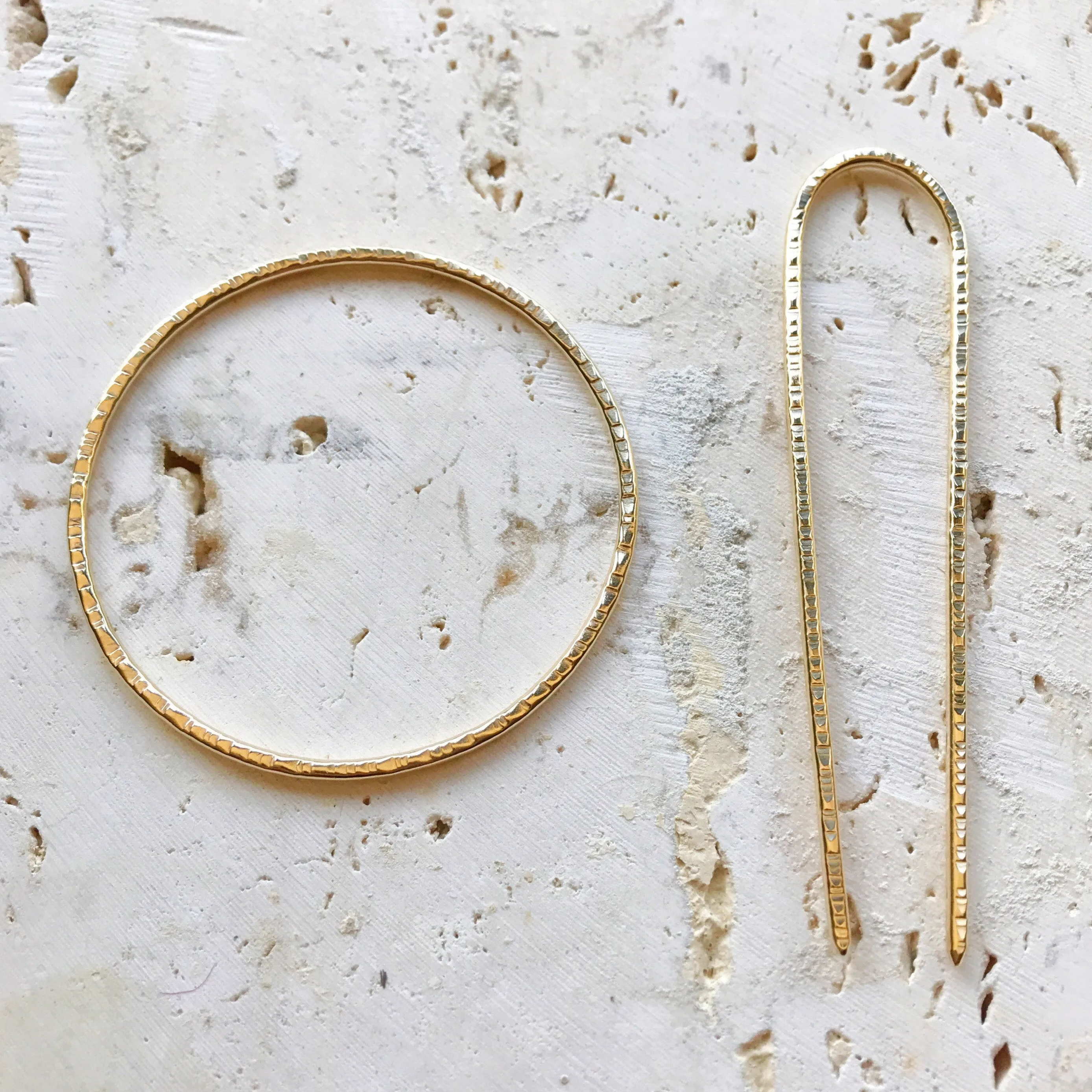 Brass Hair Circle   Pin Combo