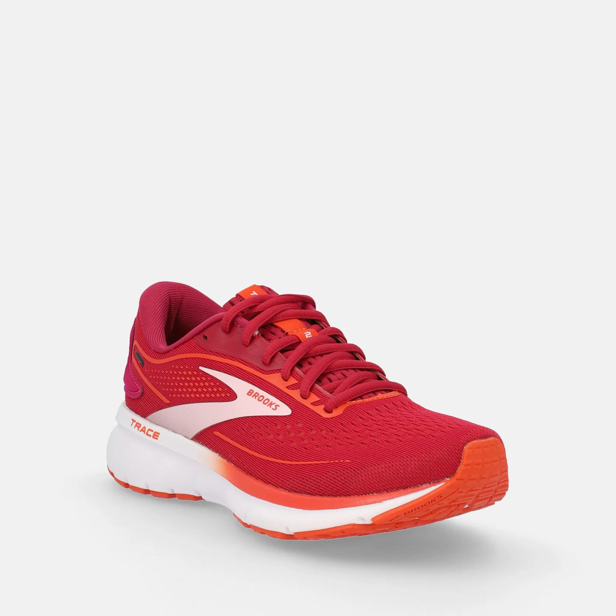 BROOKS TRACE 2