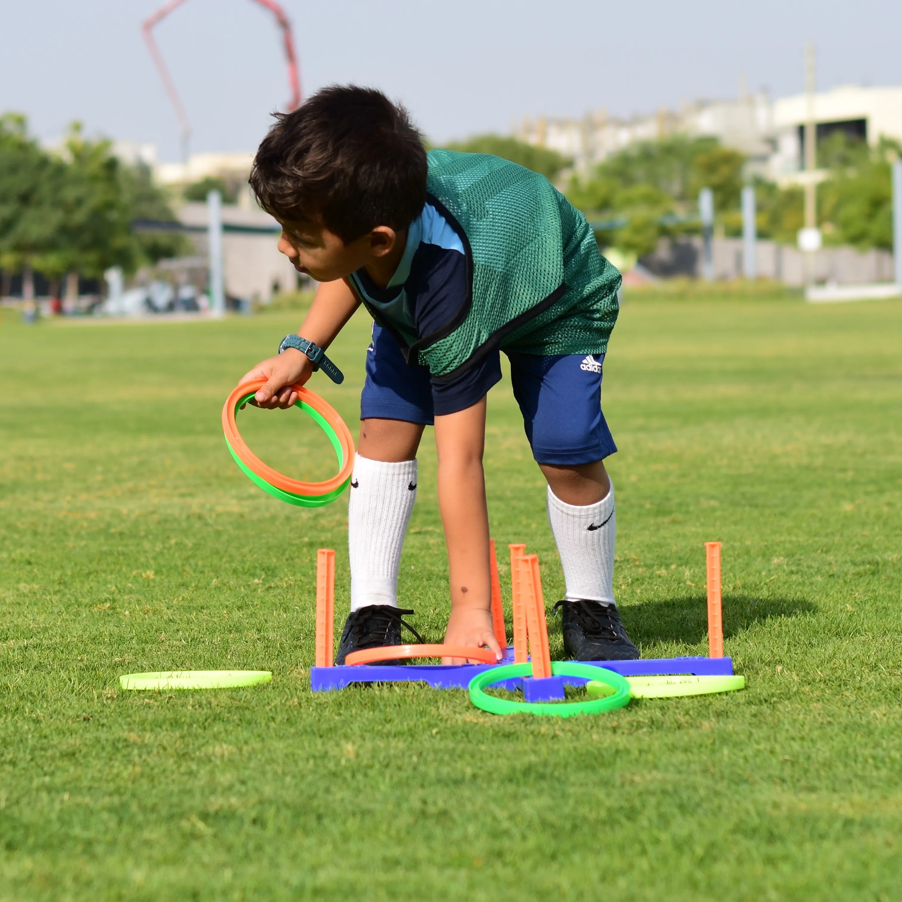 DS Ring Toss Game Set (5 Target, 6 Rings)