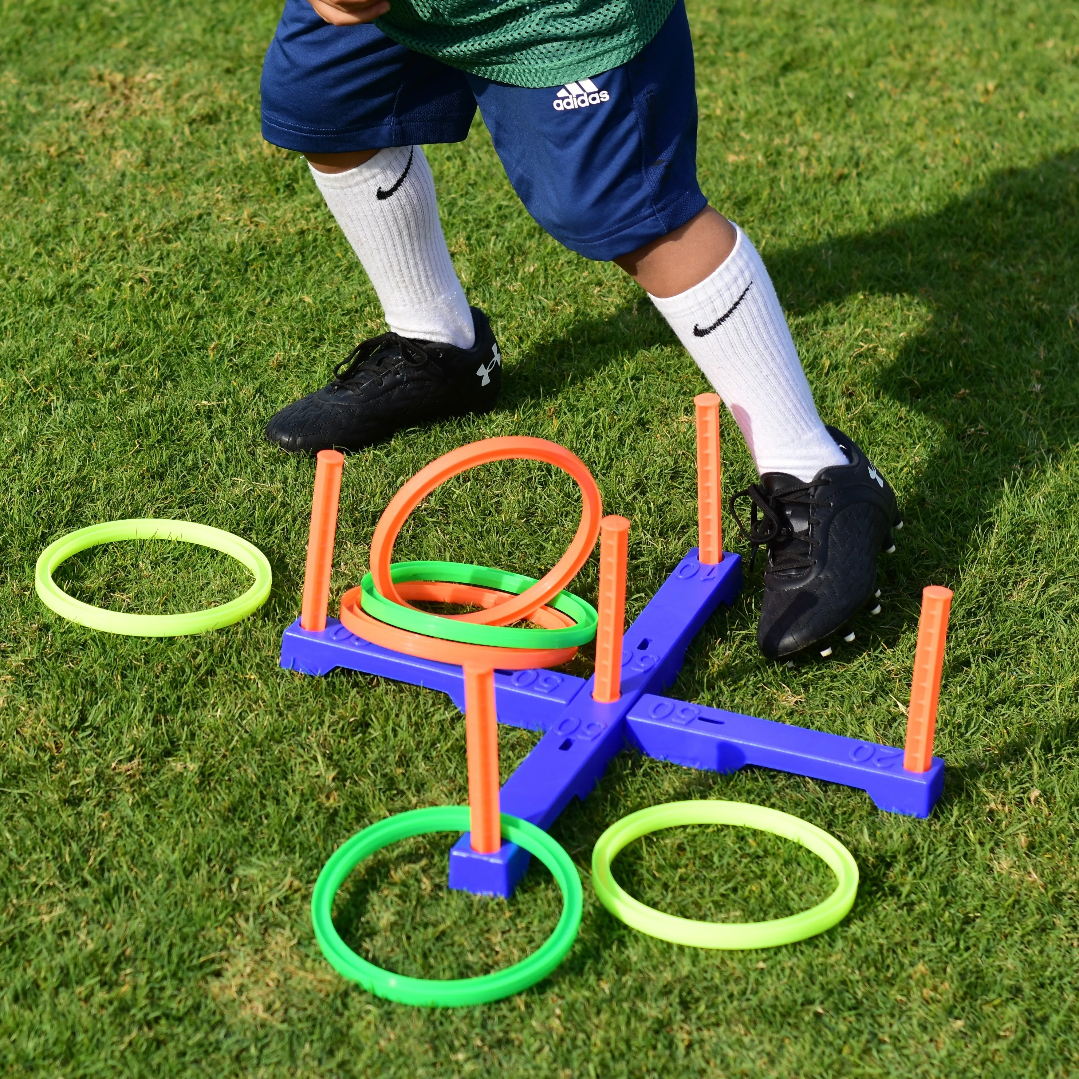 DS Ring Toss Game Set (5 Target, 6 Rings)