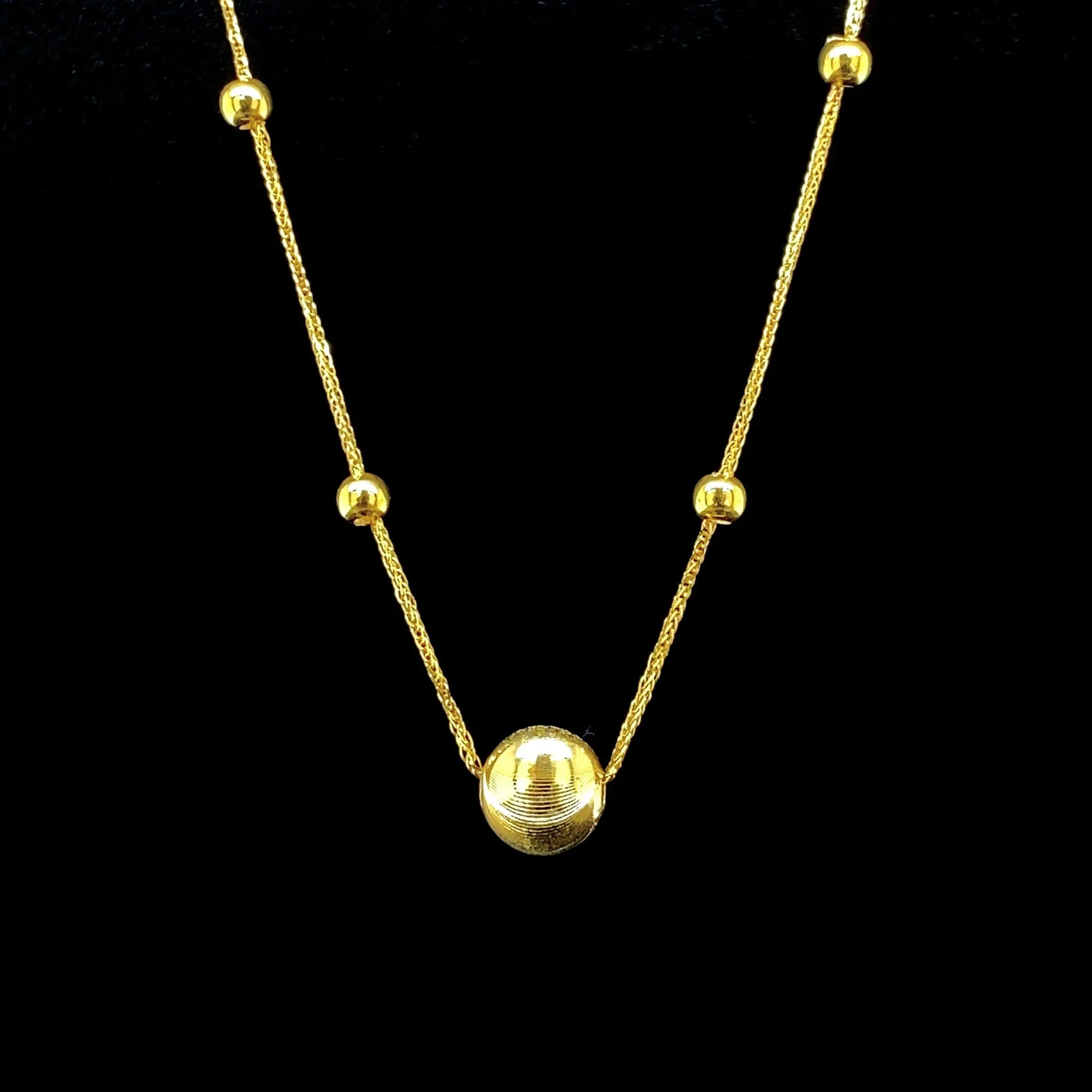 #GOLD2024 | Golden Money Ball Necklace 18kt