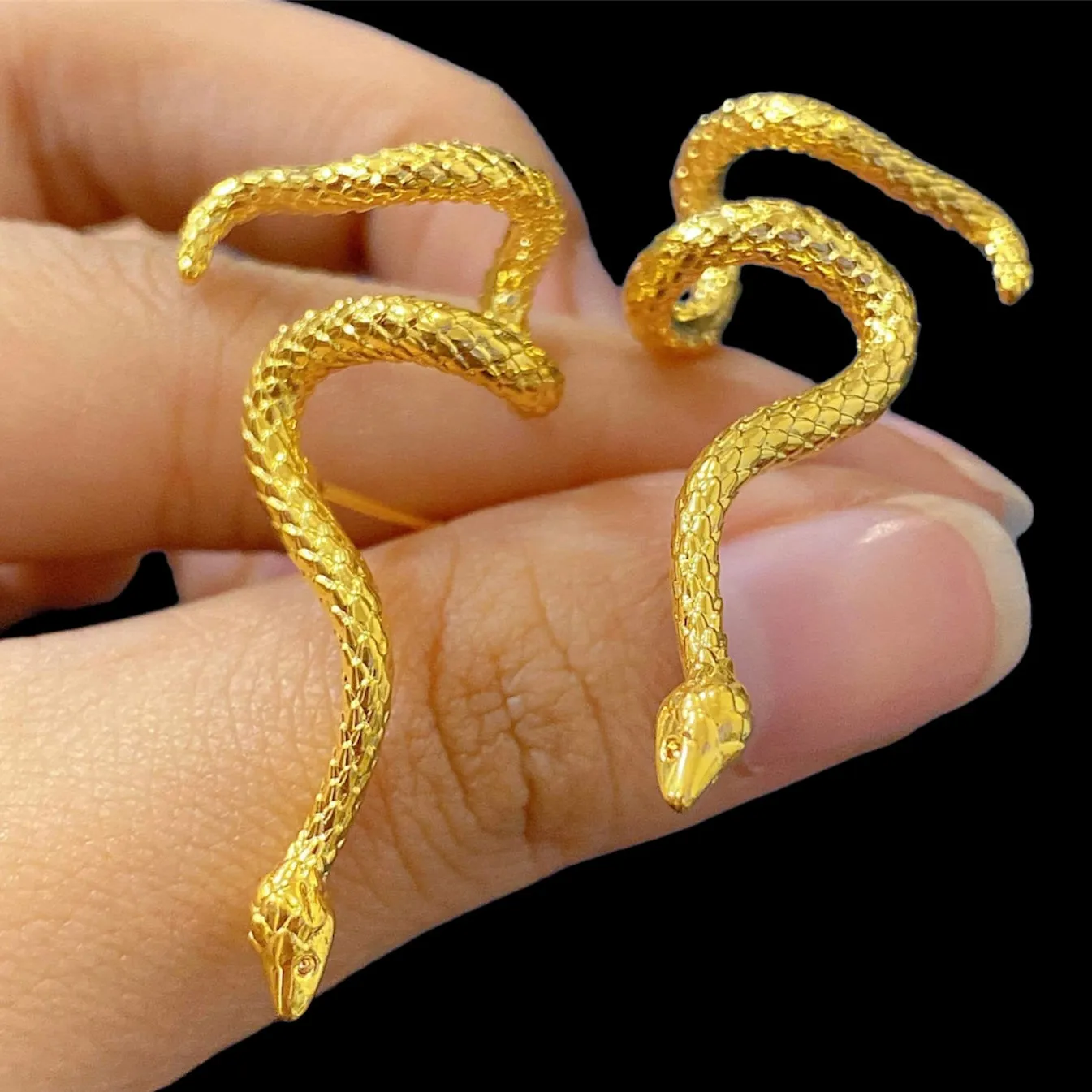 #GOLD2024 | Golden Serpent Earrings 18kt