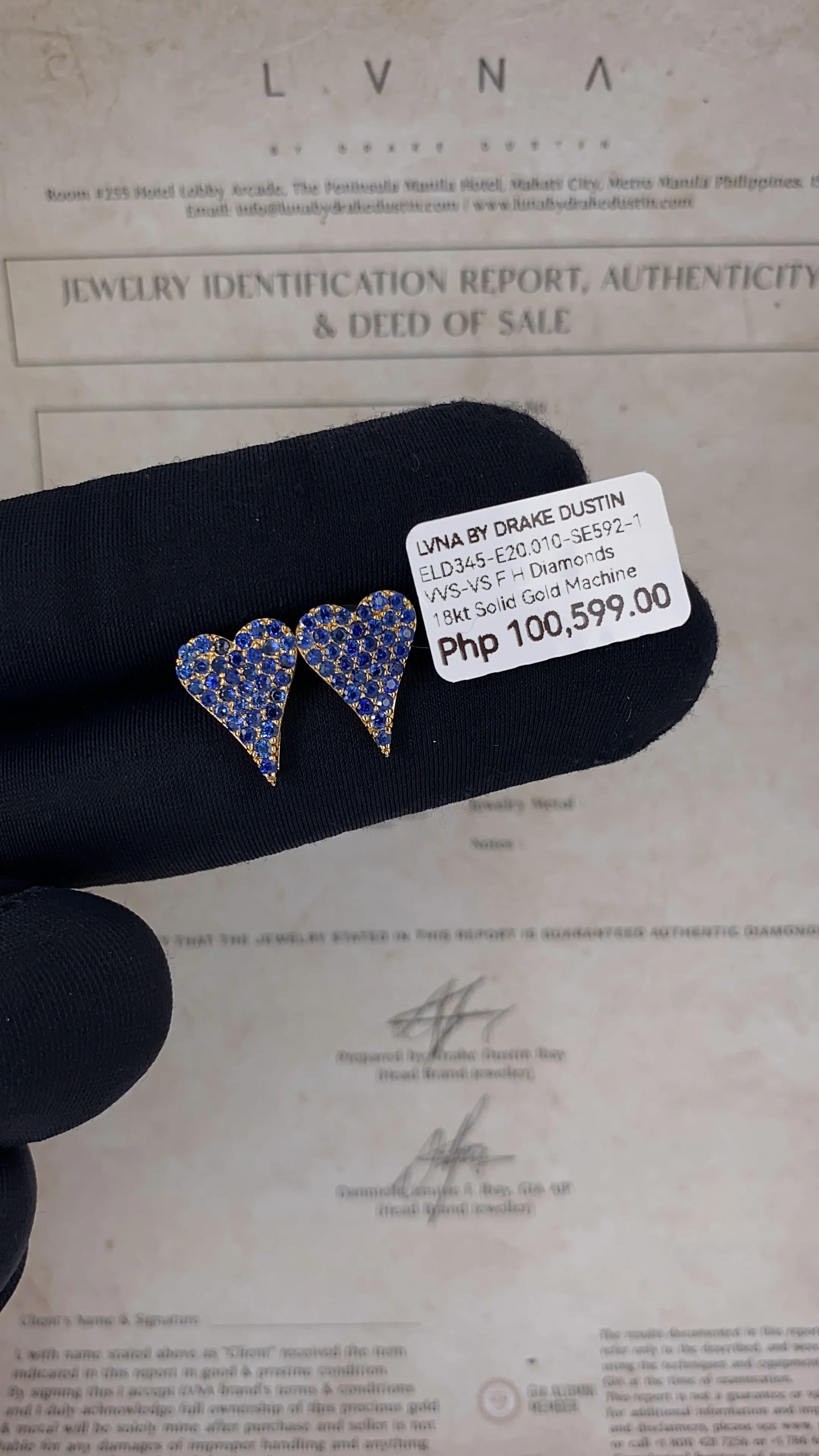 #LVNA2024 | Blue Sapphire Heart Stud Gemstones Diamond Earrings 18kt