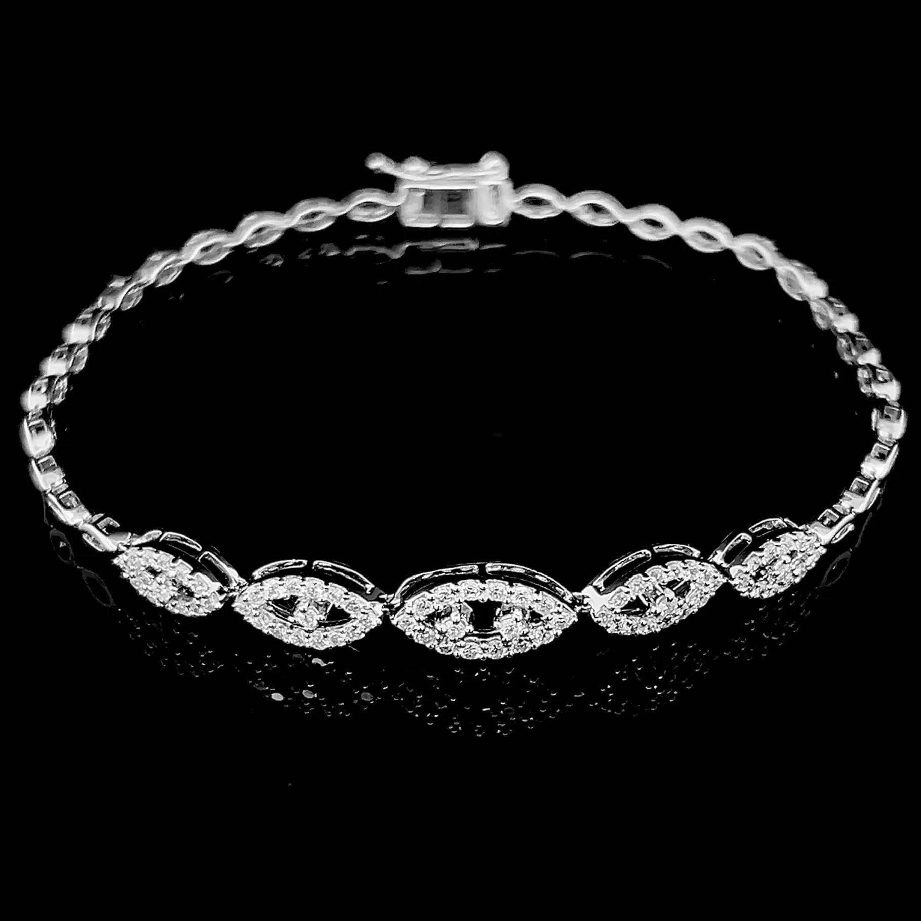 #LVNA2024 | Eye Chain Diamond Bracelet 18kt