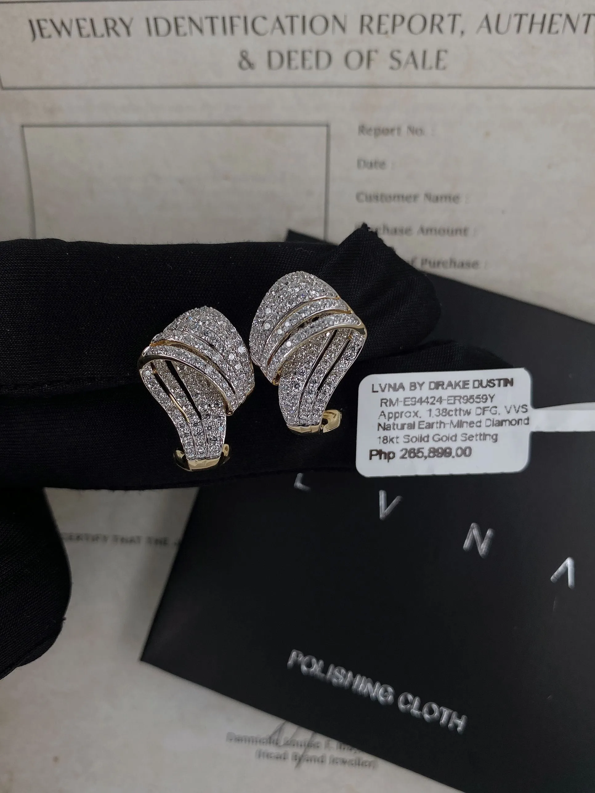 #LVNA2024 | Golden Cocktail Elegant Diamond Earrings 18kt