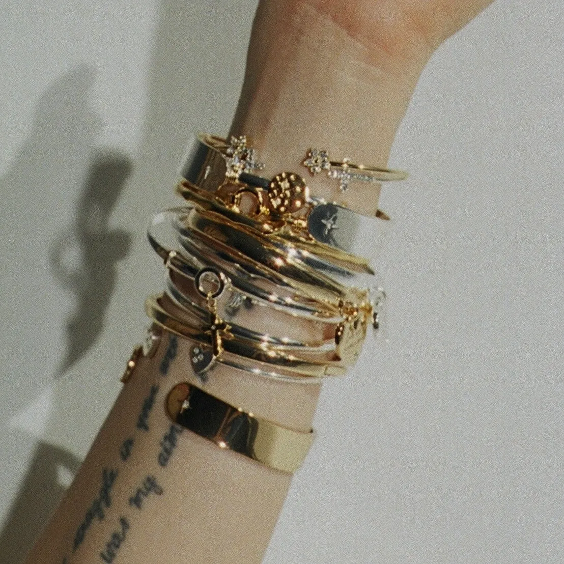 Stars Clip Bangle Bracelet