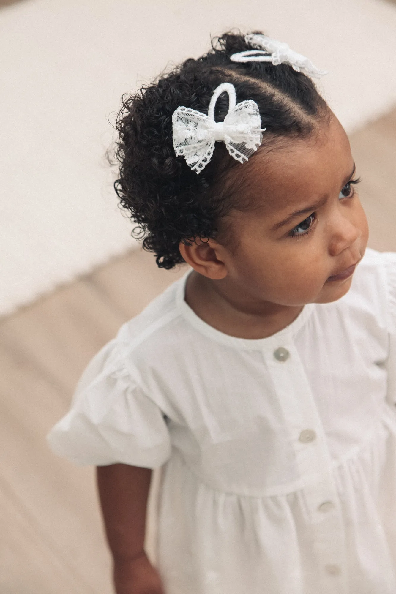 White Lace Bow Snap Clip